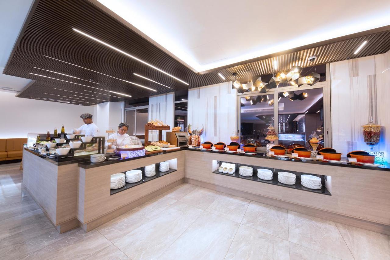 יאנגון Zealax Hotel & Residence מראה חיצוני תמונה