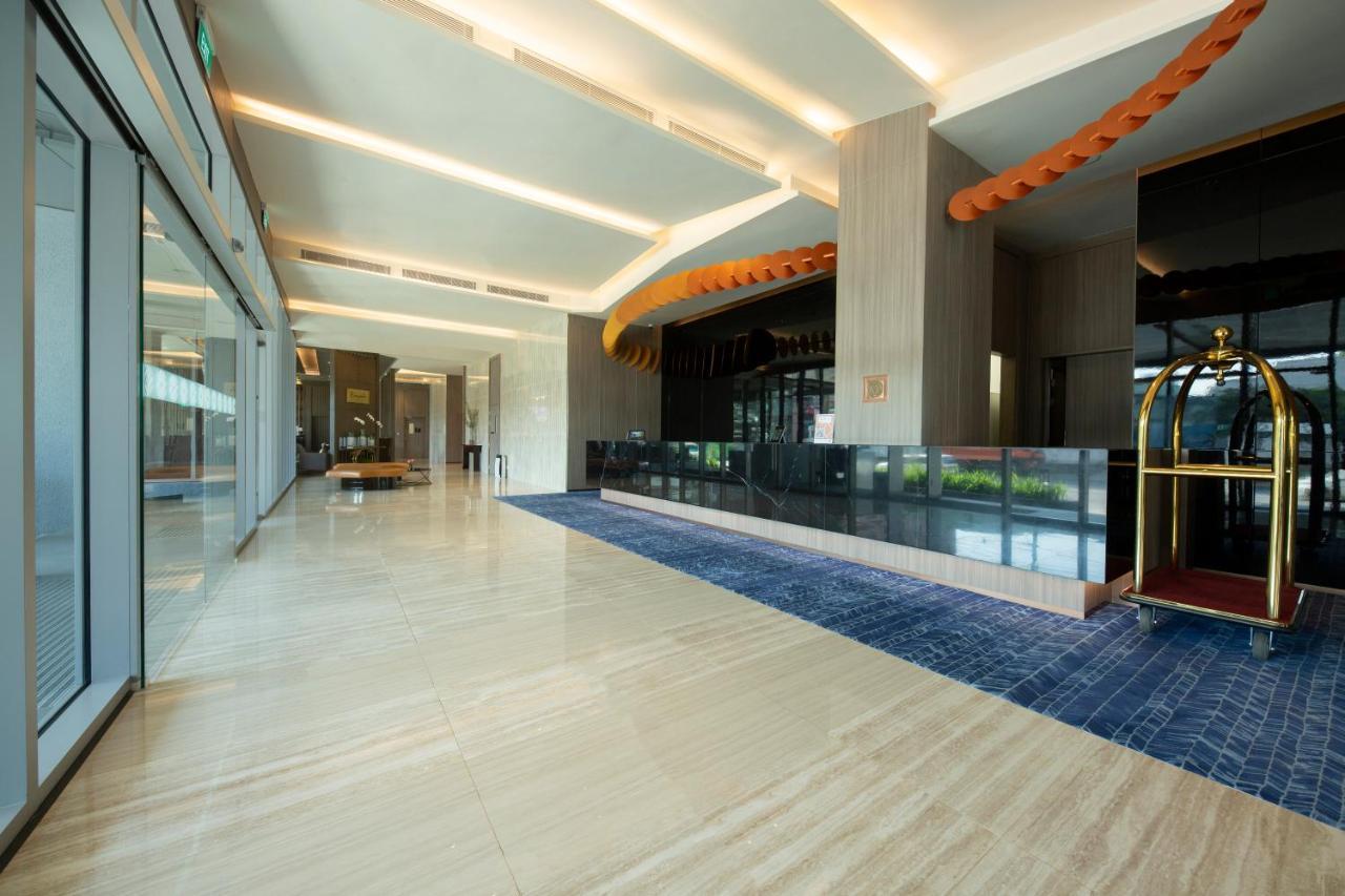 יאנגון Zealax Hotel & Residence מראה חיצוני תמונה