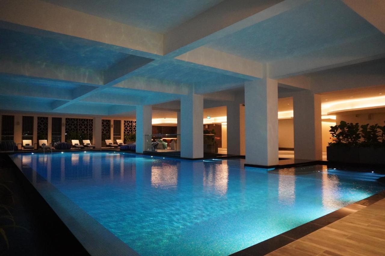 יאנגון Zealax Hotel & Residence מראה חיצוני תמונה